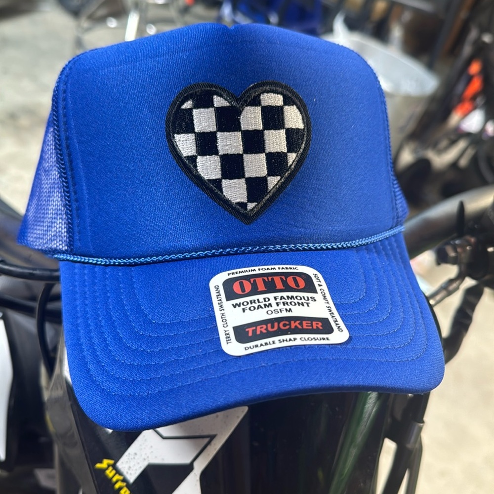 Trucker hat